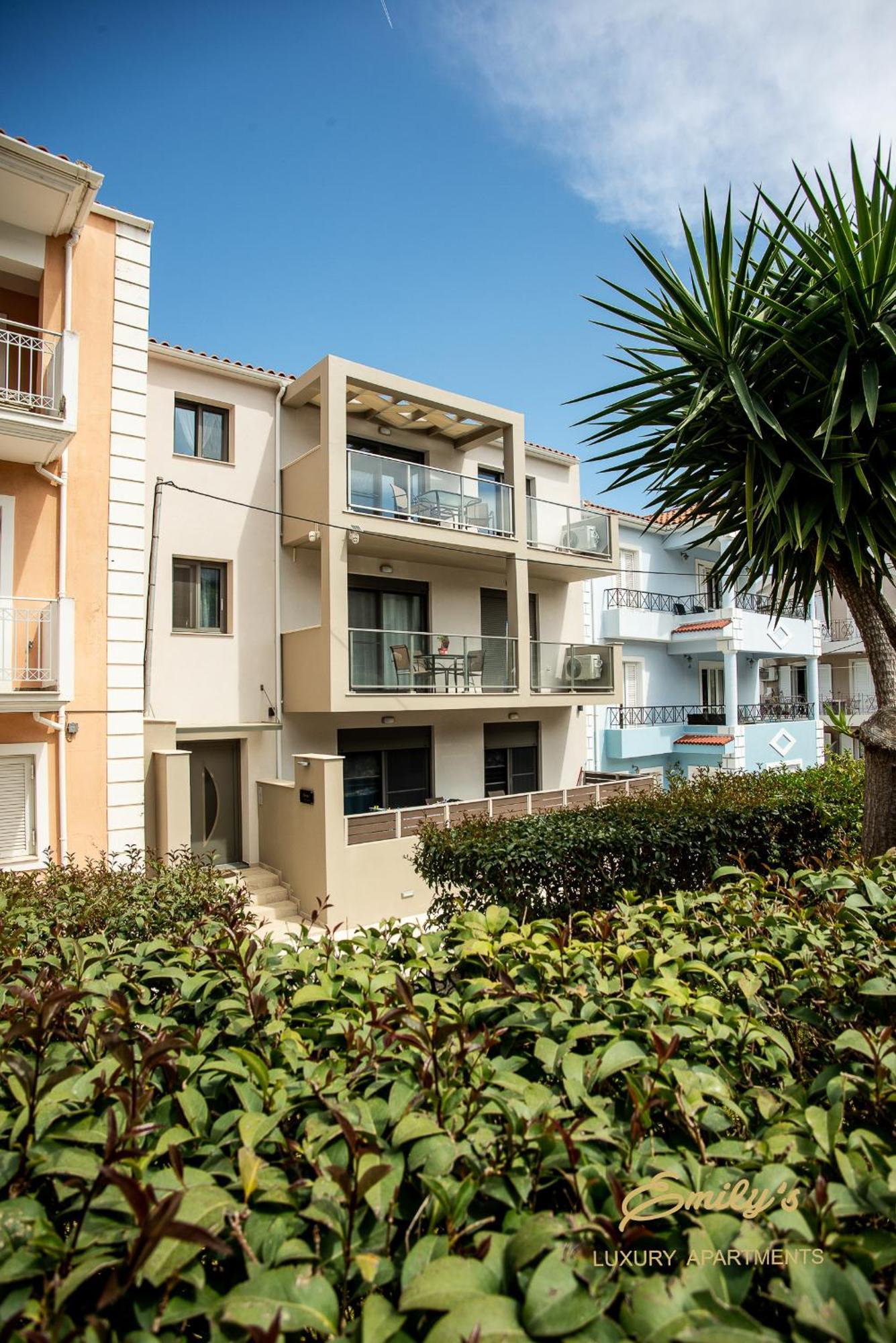 Emily'S Luxury Apartments Argostoli (Kefalonia) Exterior foto