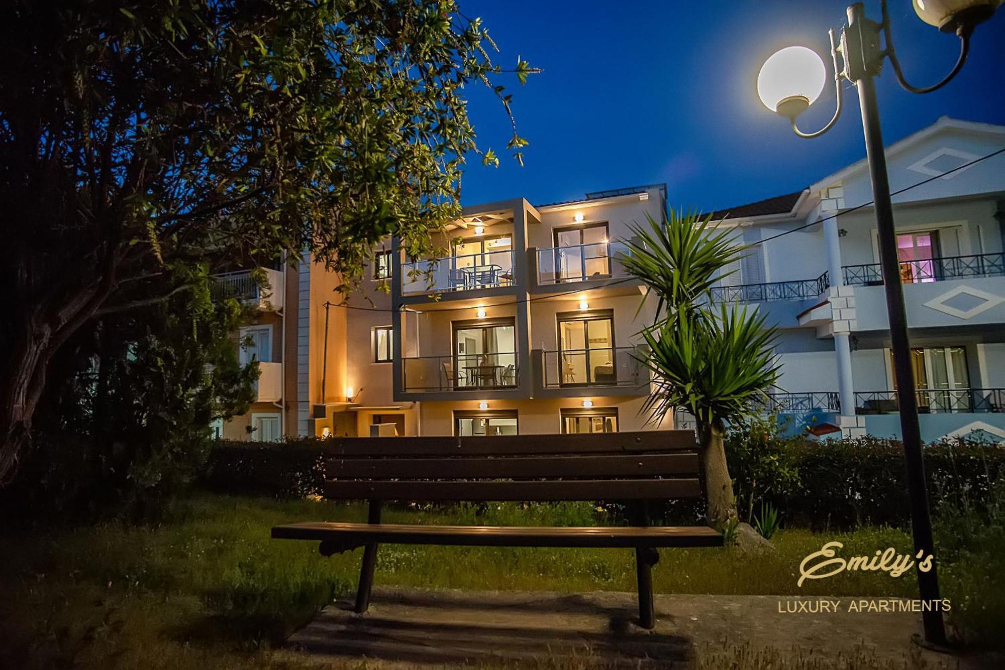 Emily'S Luxury Apartments Argostoli (Kefalonia) Exterior foto