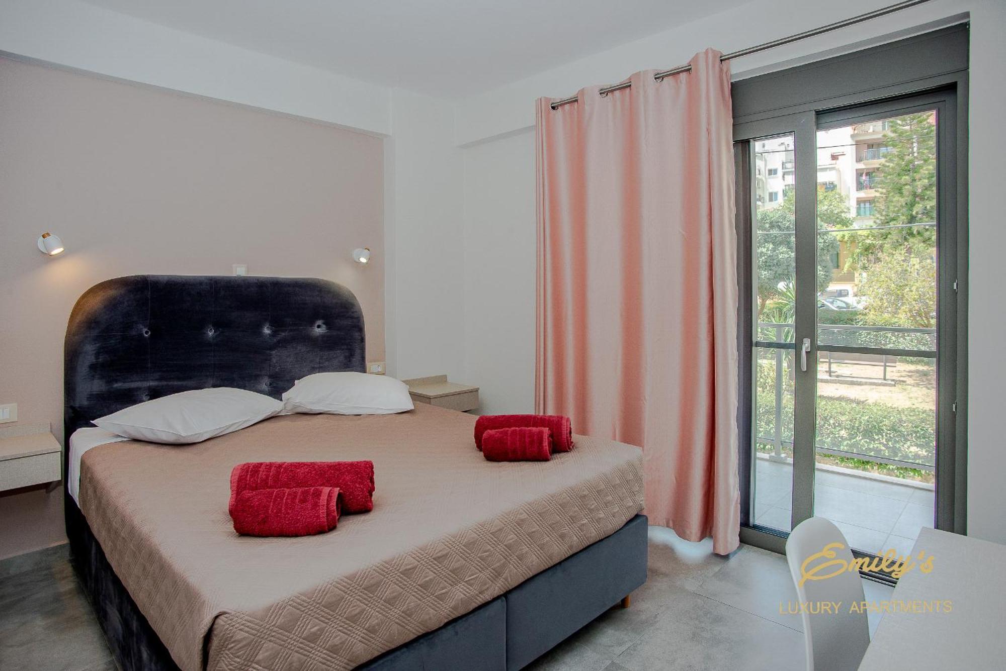 Emily'S Luxury Apartments Argostoli (Kefalonia) Exterior foto