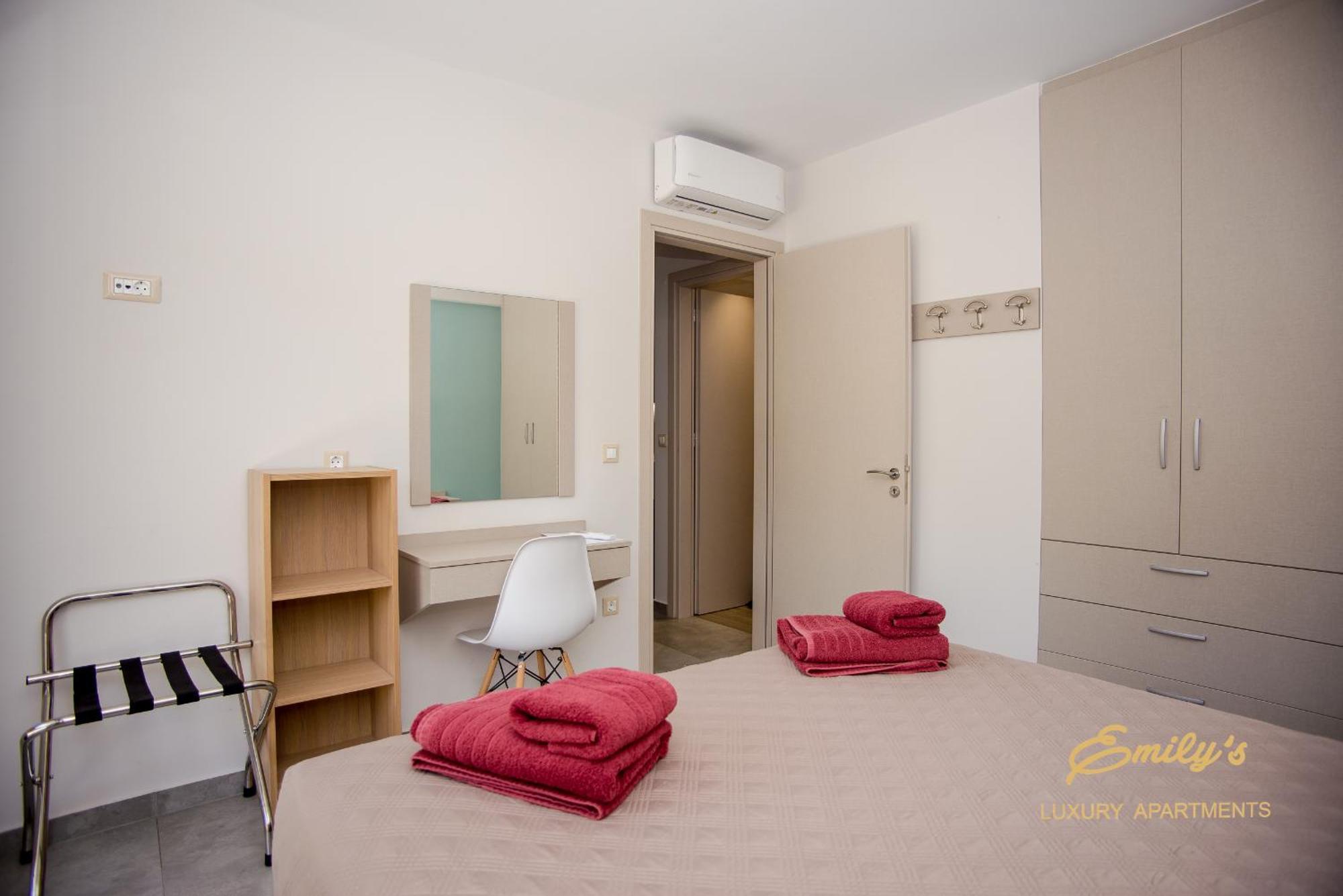 Emily'S Luxury Apartments Argostoli (Kefalonia) Exterior foto