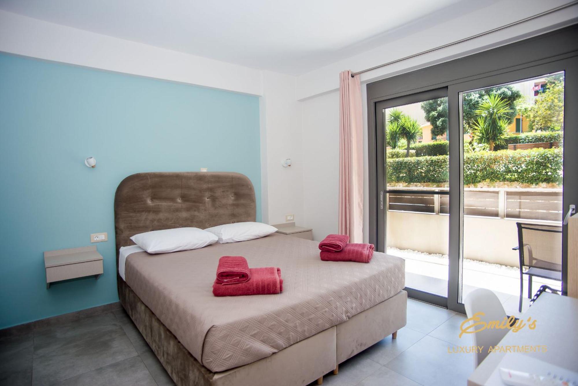 Emily'S Luxury Apartments Argostoli (Kefalonia) Exterior foto